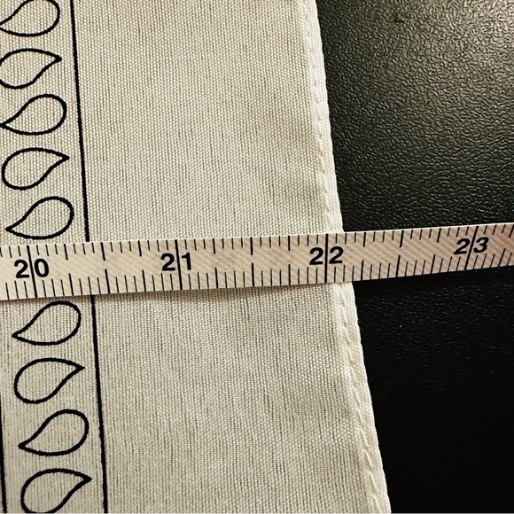 ⭐️ Metric and July Talk from 2019 Tour and Black and White Bandana ALL New - Picture 4 of 6